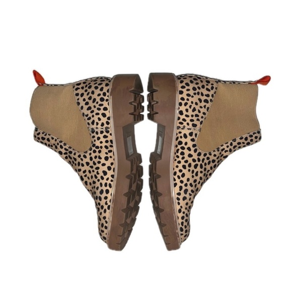 Dolce Vita ‘Pepper’ 7M Leopard Cheetah Animal Print Chelsea Bootie - Picture 6 of 11